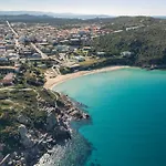 Smeraldo Beach