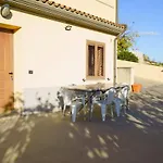 Ampio Appartamento Con 3 Camere E Barbecue
