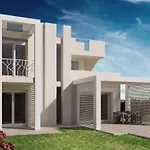 Holiday Home Close To The Beautiful Beaches In World