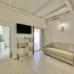 Isa Guest House