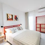 Velis - Art & Hospitality