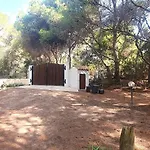Porto Pineto Villa Indipendente 100 Mt Dal Mare Iunp7395