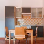 Relaxing Cristal Blu Studio Sleeps 3