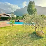 Villa Is Carcuris Jennas
