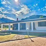 Villa Is Carcuris Jennas