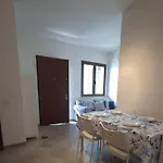 Blue Coralline Apartment
