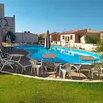 Villetta Soleil Con Piscina E Campo Da Tennis Condominiale