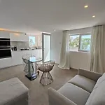 Apartment On The Sea