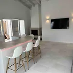 Casa Untouchable