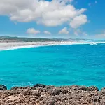 Casa Amelia Oristano, 10 Minutes From The Beaches