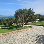 Villa Boat - In Front Of The Sea