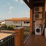 Giaria Holiday House
