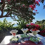 Casa Vacanze Con Piscina E Vista Mare Esclusiva Per Coppie E Famiglie, Relax E Tranquillita