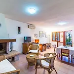 Near The Beach, 2Parking, Bbq, Wifi, Air Conditioning