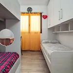 Casa Rosa A San Teodoro