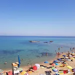 Family Beach Apartment