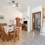 Casa Leo