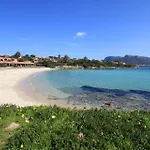 Swimming Pool & Beach Access Residence