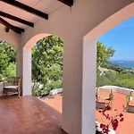 Villa La Petra