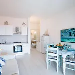 Palau Blue House