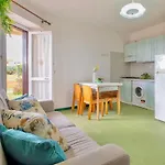 Isa - Apartment 6 Beds In Golfo Aranci Just 150 Mt From The Sea