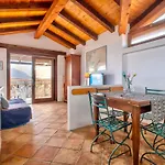 Isa - Apartment 4 Beds In Golfo Aranci Just 150 Mt From The Sea