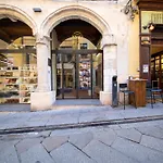 Suite Deluxe In Palazzo Storico - Centro Sassari - Appartamento Bastia