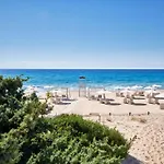 Conrad Chia Laguna Sardinia
