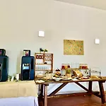 Green Hotel 