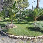 Apt In Villa Serra