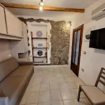 Mini Casa Per Brevi Soggiorni - Rione Due Strade