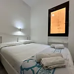 Casa Mimose, 200M To Beach