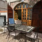Ary S House Bilocale Giallo Cala Gonone