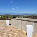 Villa Luna E' Pedra - Suite In Villa Con Vista Sulla Baia Di Alghero E Piscina, 2 O 3 Camere Private