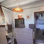 Villa Elysea Con Piscina