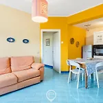 Pine & Sea Hideaway