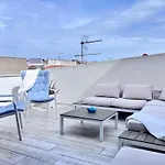 Ida Palace, Nuovo Appartamento Deluxe Fronte Mare