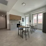 Umberto 28 Guest House