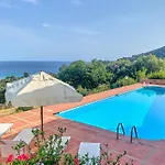 Stunning Sea View Villa W/Private Pool - 5 Minutes From The Beach!