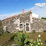 Su Montiju De Sa Falada Manna