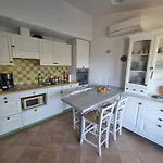 Villa With Pool, Garden And Sea View