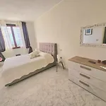 Villa Mary Guest House