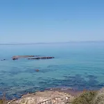 Appartamento Con Veranda E Giardino A 75 M Dal Mare