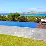 Villa Altxor