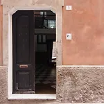 14 Cobalto Apartment