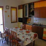 Appartamento Sanders By La Via Del Mare Viaggi E Vacanze