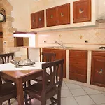 La Manta Guest House