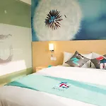 Pai Hotel Gannan Corperation Bus Company