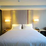 Lavande Hotel Jiujiang Xunyang Road Walking Street