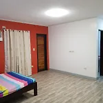 Entire Flat 3Rd Floor